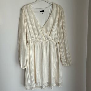 Express Women cream nude ivory long sleeve gold sparkle v-neck dress size Small!